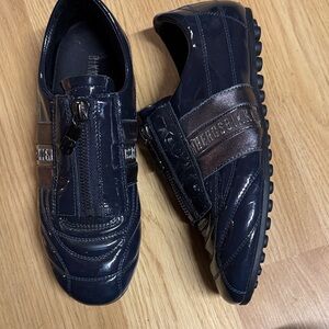 Bikkembergs size 38 7.5 women’s Navy Sneakers shoes soccer